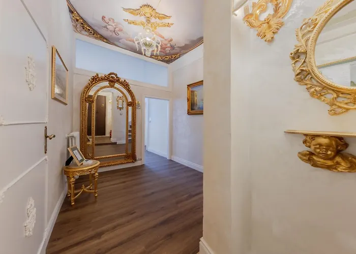 Royal Widmann Apartman *